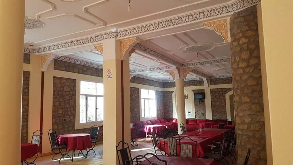 Auberge Restaurant Fatihi Freres タンギール エクステリア 写真