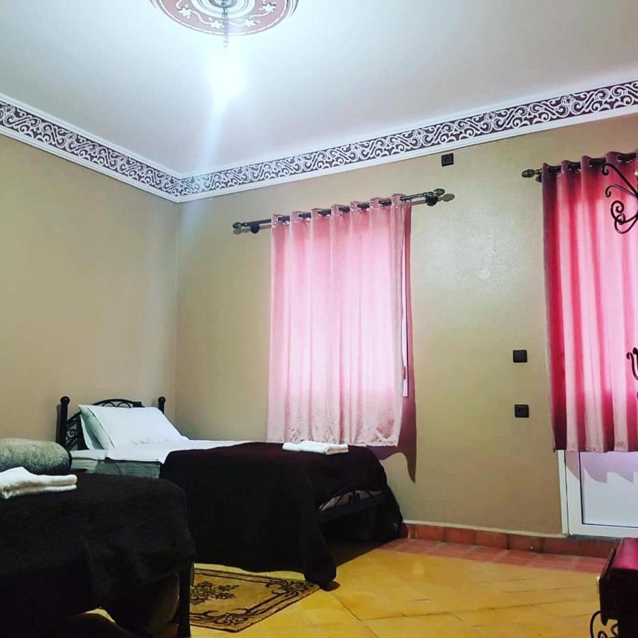 Auberge Restaurant Fatihi Freres タンギール エクステリア 写真